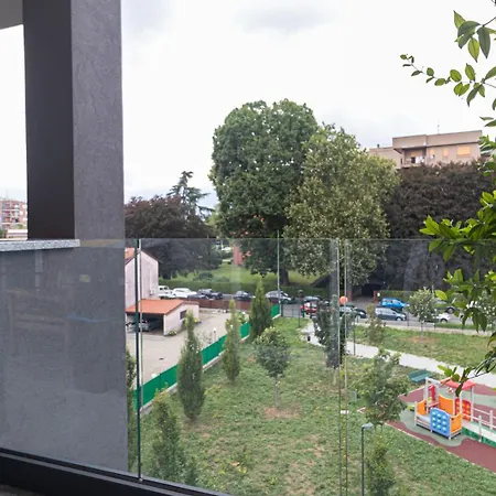 Donizetti 61 Apartment *