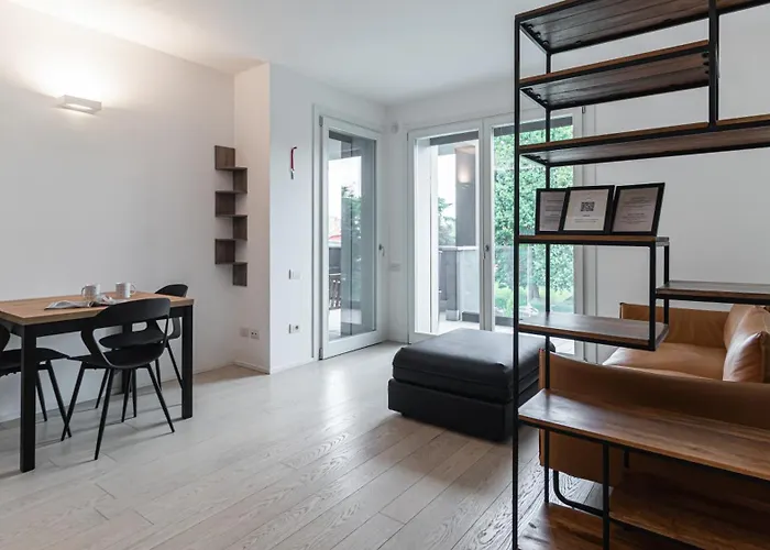 Apartament Donizetti 61 Monza